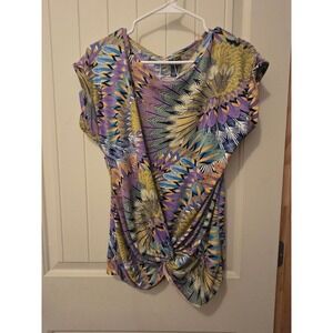 Unity World Wear Twist Front Blouse Small  Abstract Feather Top Short Sleeve